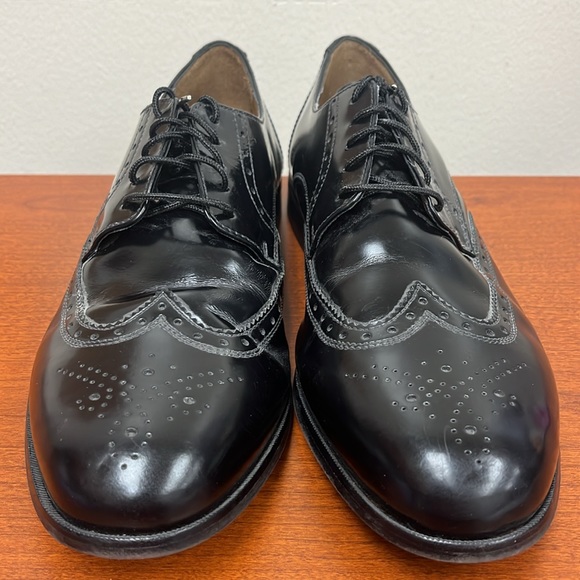 Florsheim CONETTA Wingtip Oxford Black 10 1/2 Excellent condition! - Picture 2 of 5